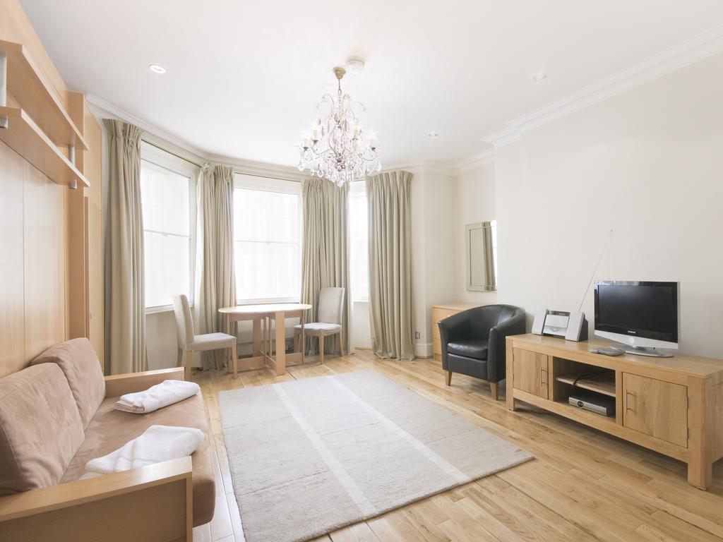17 Hertford Street Λονδίνο Δωμάτιο φωτογραφία